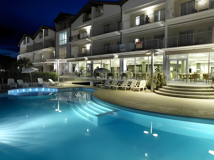 Exterior & Views 1, Casa del Mar - Residence & Beach Resort, Teramo