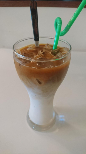 Food & Drinks 7