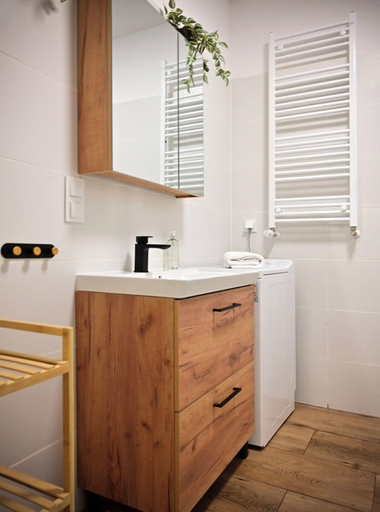 Bathroom 4, RentPlanet - Apartament Belle View, Jelenia Góra