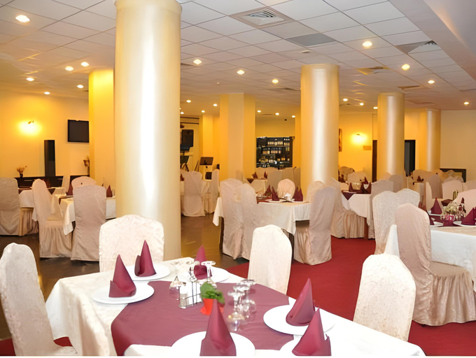Food & Drinks 4, Hotel Dambovita, Targoviste