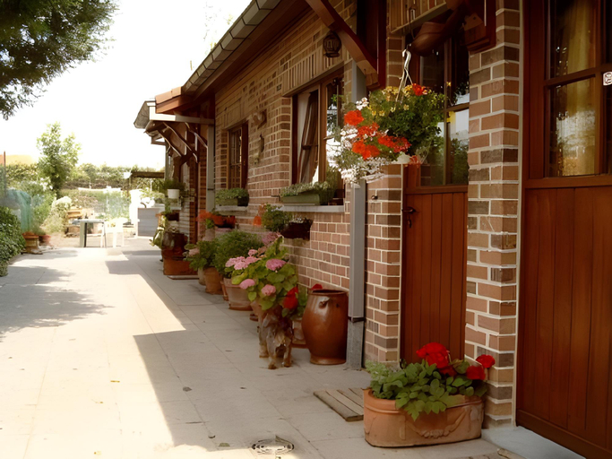 Exterior & Views 2, Elckerlyck Inn Hotel, West-Vlaanderen