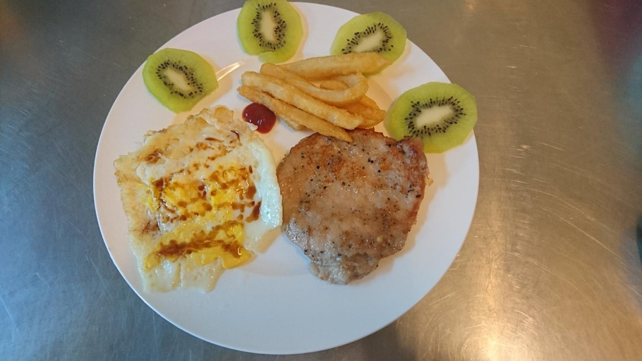Food & Drinks 4