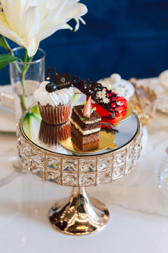 Food & Drinks 14