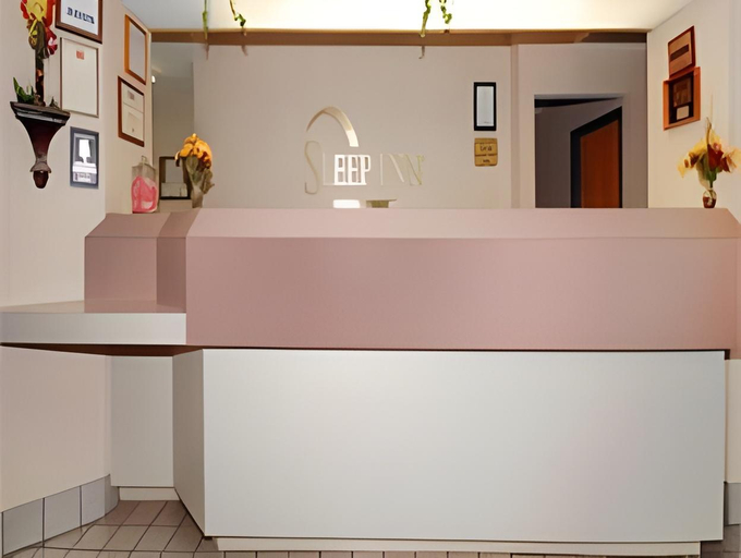 Public Area 2, Ramada by Wyndham Albany GA, Dougherty