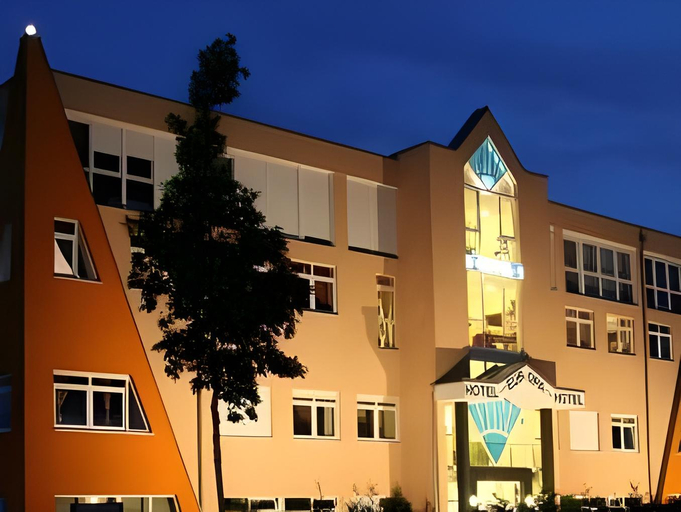 Exterior & Views 2, Europa Hotel Fürth, Fürth
