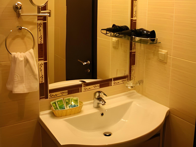 Bathroom 2, Anapa Lazurnaya Hotel, Anapskiy rayon