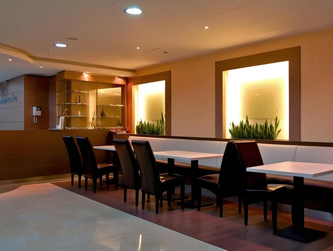 Food & Drinks 5, Aphrodite Hotel, Dunakeszi