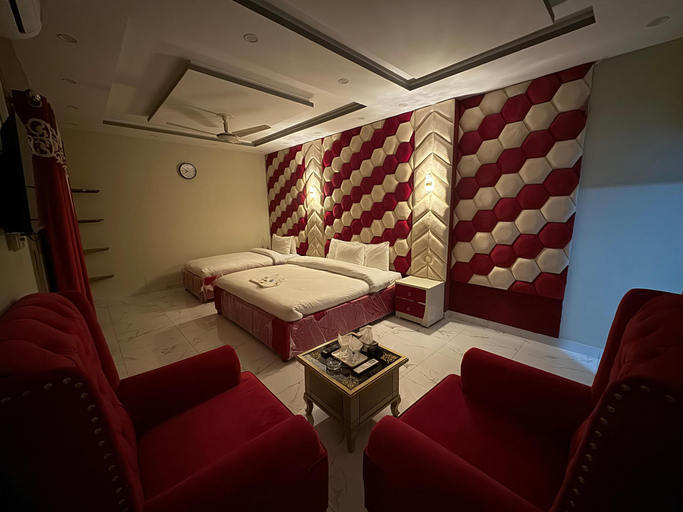 Others 4, Decent Family Guest House, Islamabad