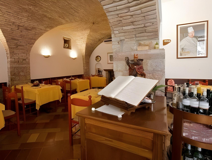 Food & Drinks 5, Hotel La Fortezza, Perugia