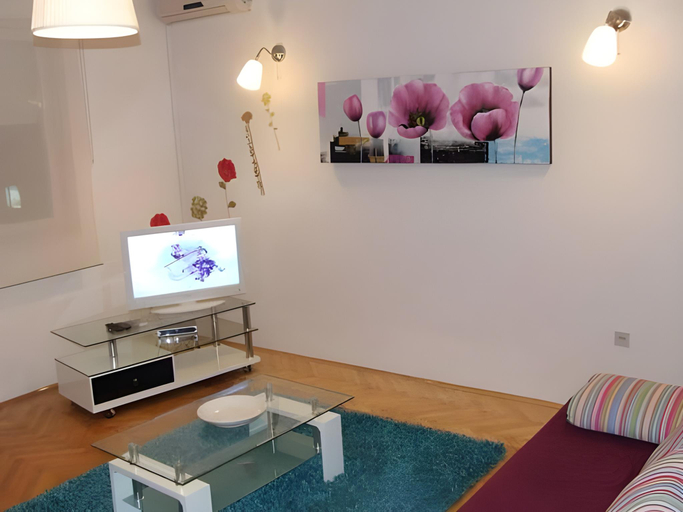 Others 5, Villa Dalmatia, Zadar