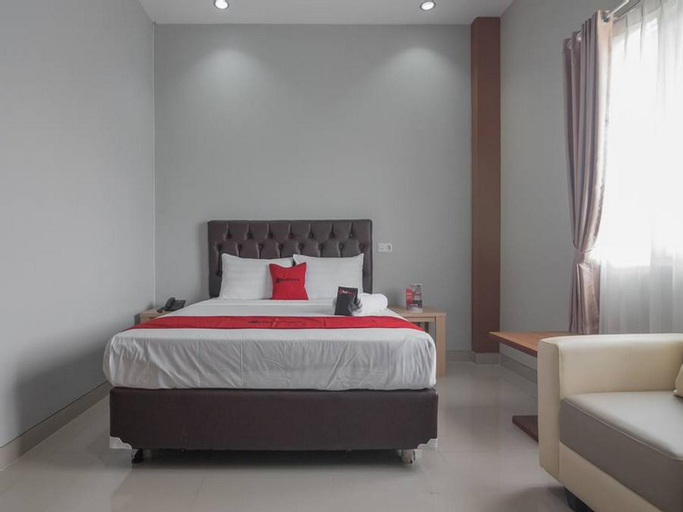 Bedroom 14
