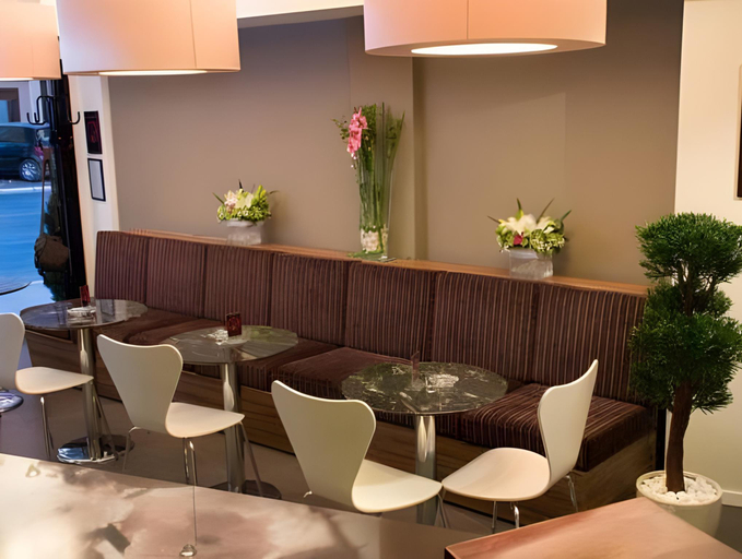 Food & Drinks 4, Hotel Sole, Niš