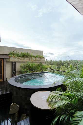 Swimming Pool 15