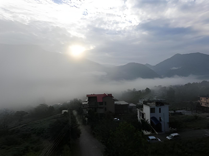 Others 4, Hotel 47 Hill, Kullu