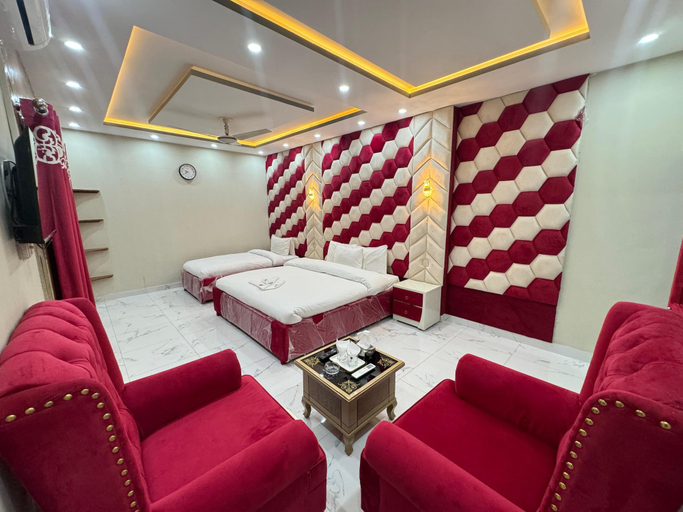 Others 5, Decent Family Guest House, Islamabad