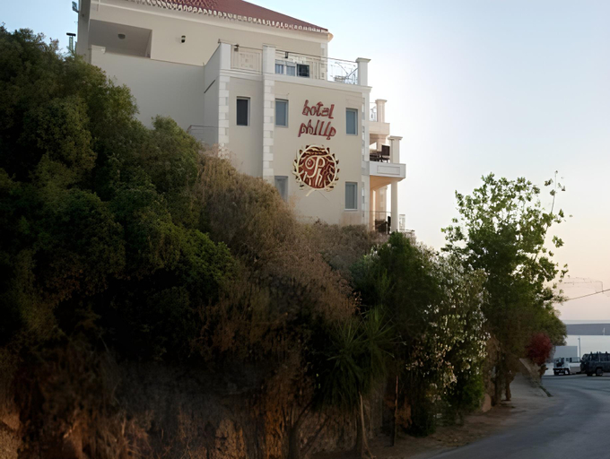 Others 2, Hotel Philip, Peloponnese