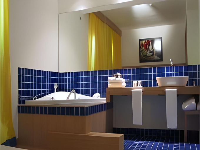 Bathroom 4, Lanthia Resort, Ogliastra