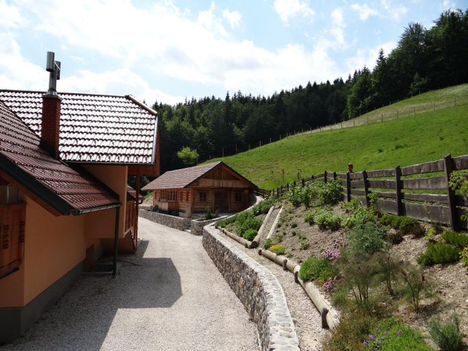 Others 5, Apartments Trebusak, Kamnik