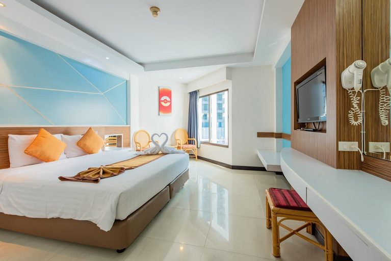 Bedroom 8