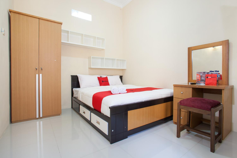 Bedroom 14
