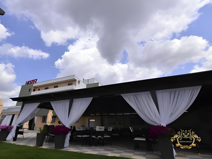 Food & Drinks, Hotel Romanita, Recea