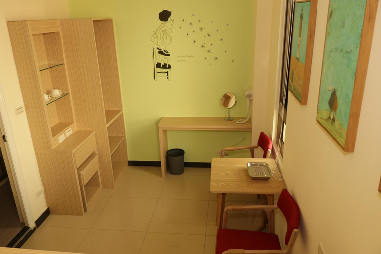 Bedroom 9