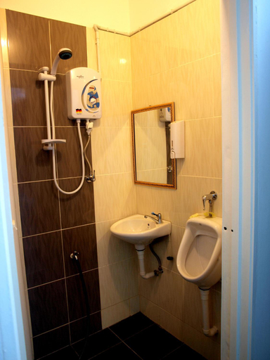 Bedroom 4, Fang Zu Ming Concept Guesthouse, Penang Island