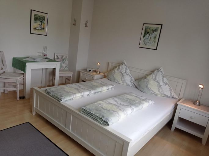 Bedroom 2, Pension Kolzer, Rhein-Hunsrück-Kreis