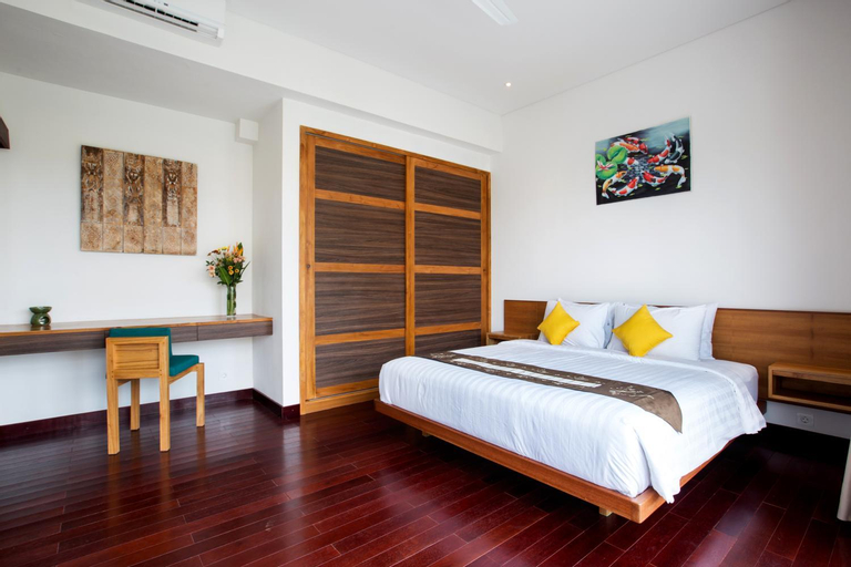 Bedroom 8