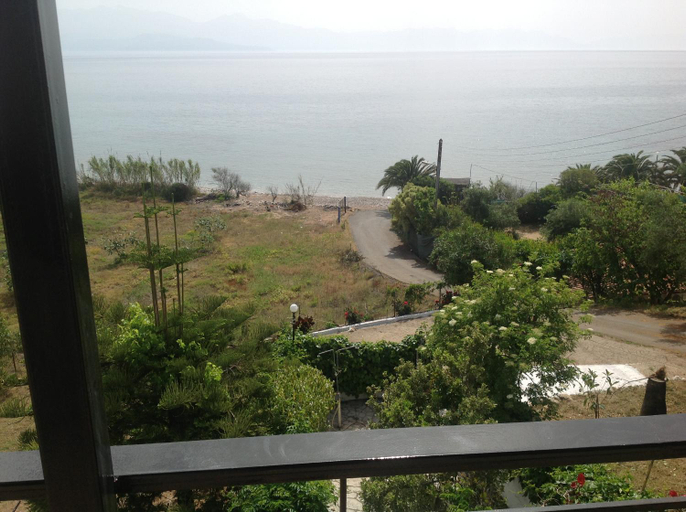 Others 5, Villa Sofia, Peloponnese