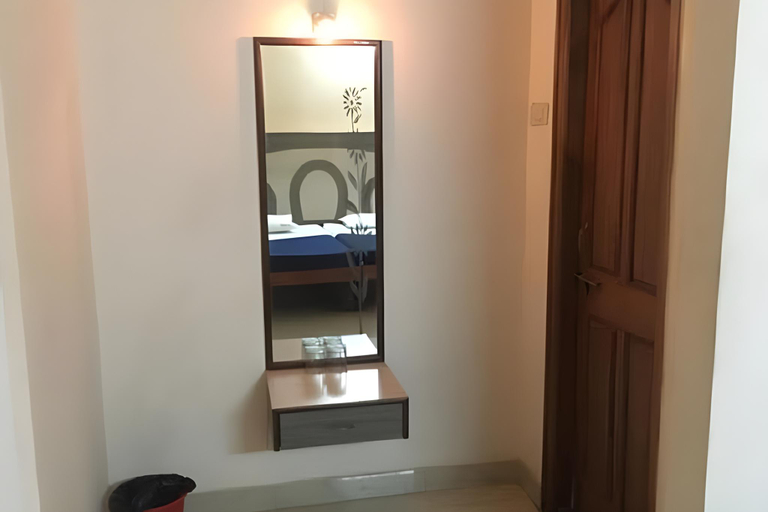 Others 5, i-ROOMZ Amrutha Residency, Bellary