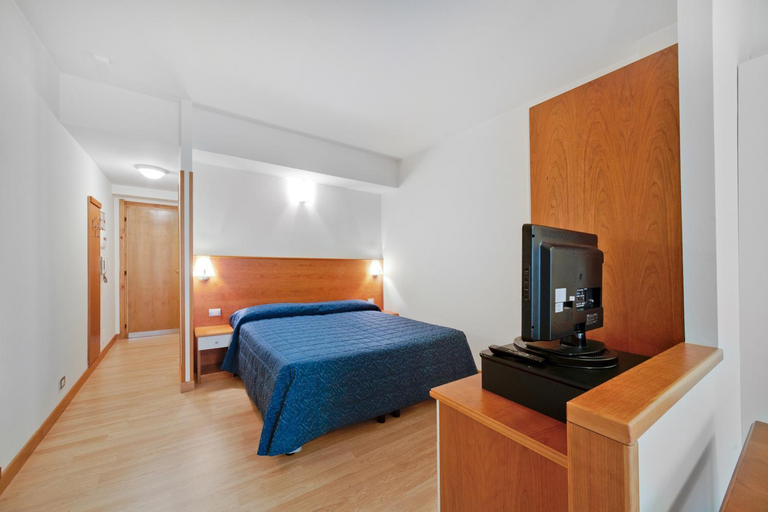 Bedroom 14