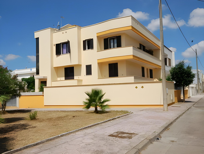 Others 5, B&B Erminia, Lecce