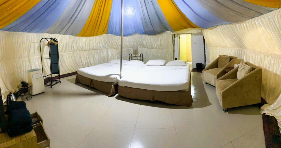 Bedroom 13