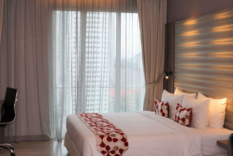 Bedroom 13