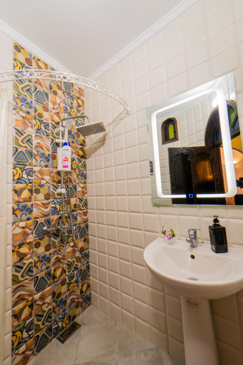 Bathroom 3, Dar Nokhba Inn, Chefchaouen