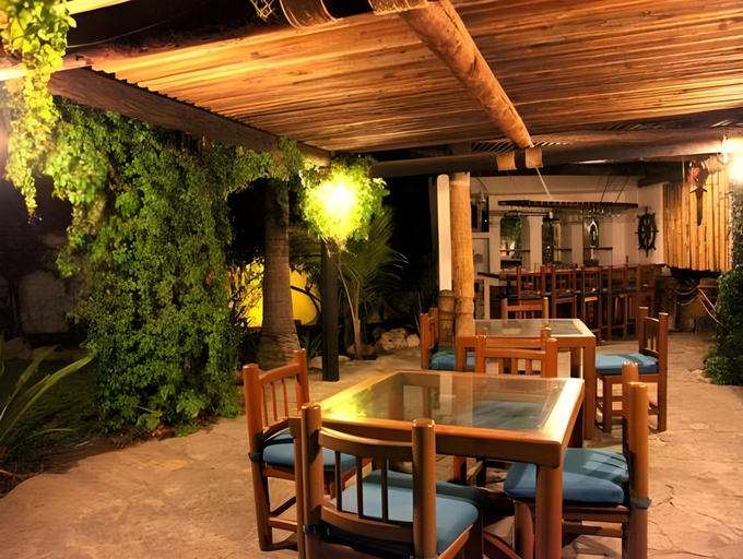 Food & Drinks, Hotel & Suites El Moro, La Paz