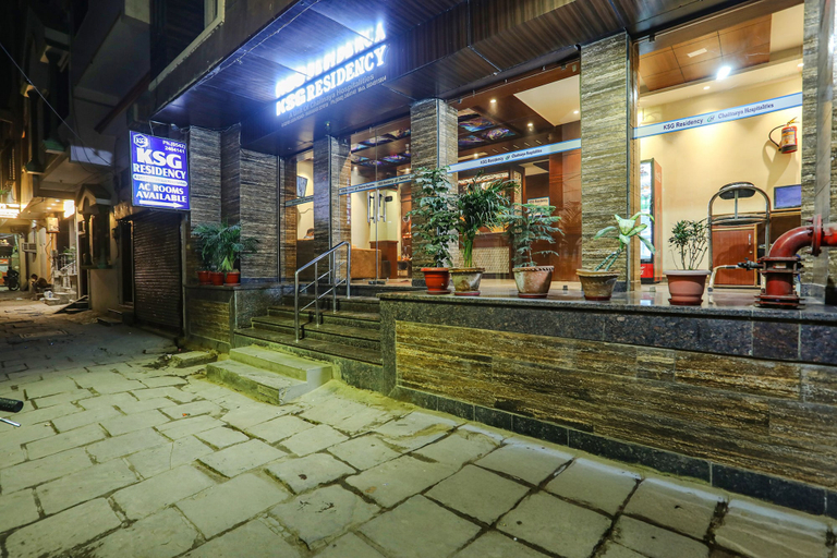 Food & Drinks 3, Fabhotel Ksg Residency, Varanasi