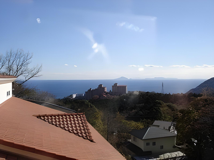 Others 4, Pension Knossos, Higashiizu