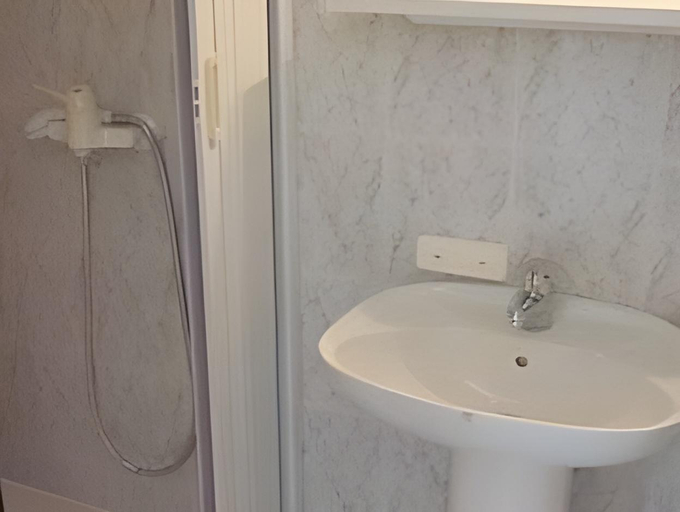Bathroom 2, Apartments Harmonija