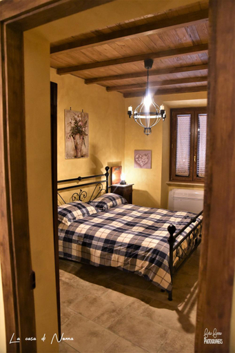 Others 4, La Casa di Nonna, Rome