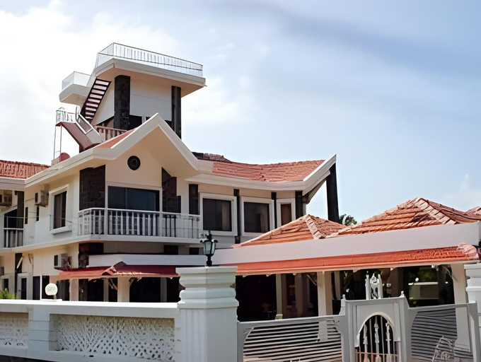 Exterior view, Royal Villa, Raigarh