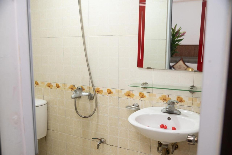 Bathroom, HOTTEL HA THANH, Từ Liêm