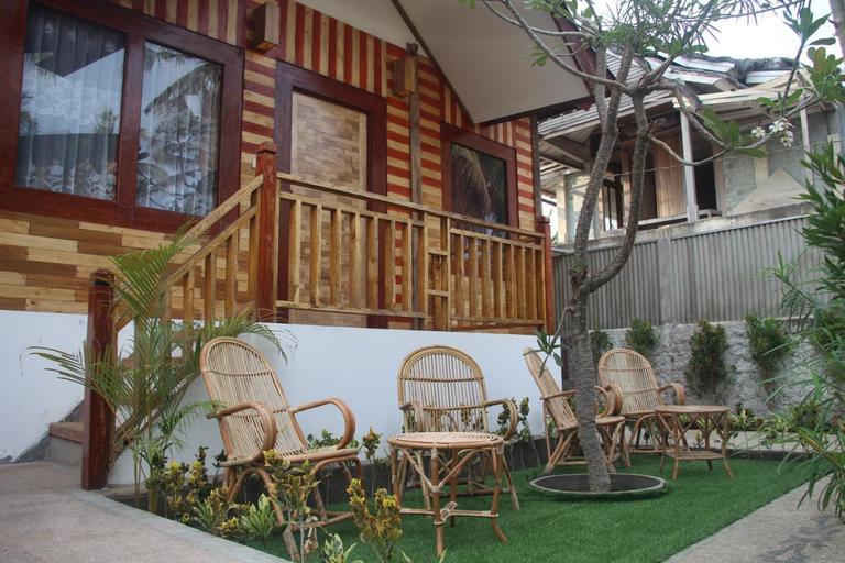 Exterior 5