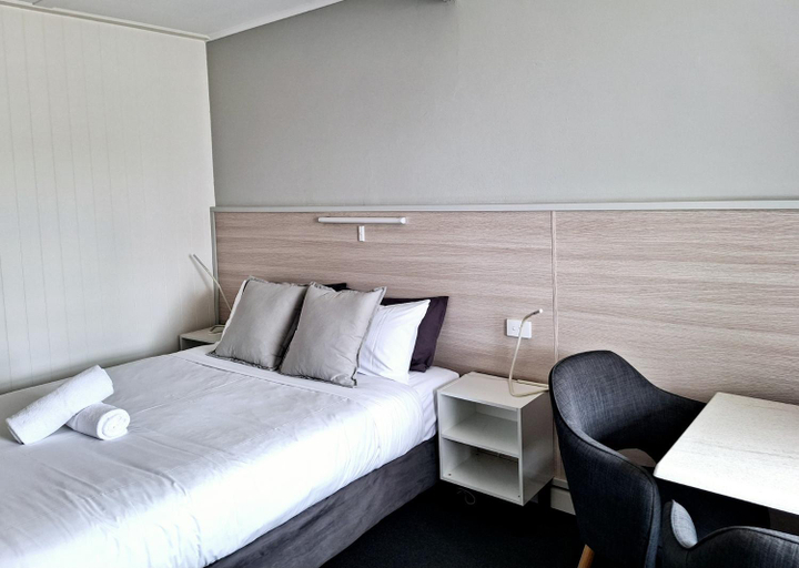 Bedroom 5