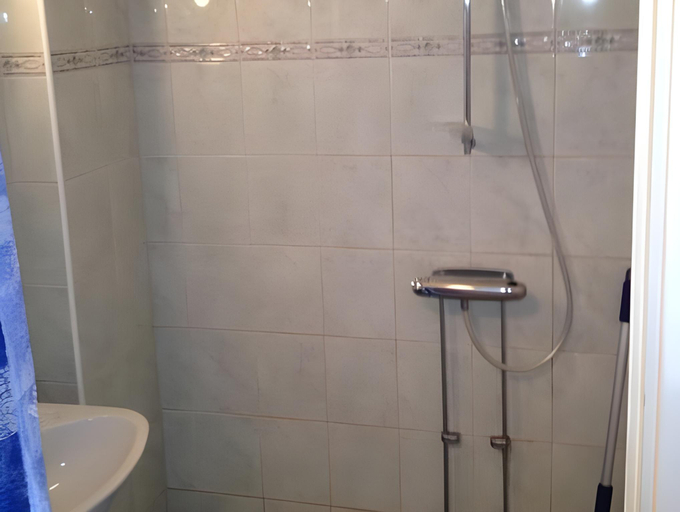 Bathroom 5, Bralanda Hotell och Vandrarhem, Vänersborg
