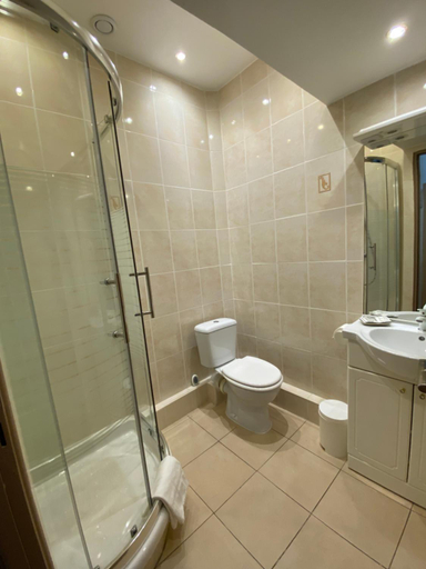Bathroom 3, Hôtel Lutétia, Alpes-Maritimes