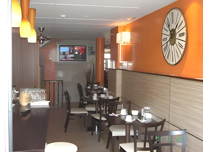 Food & Drinks 5, Hotel Apartamentos Don Juan I, Madrid