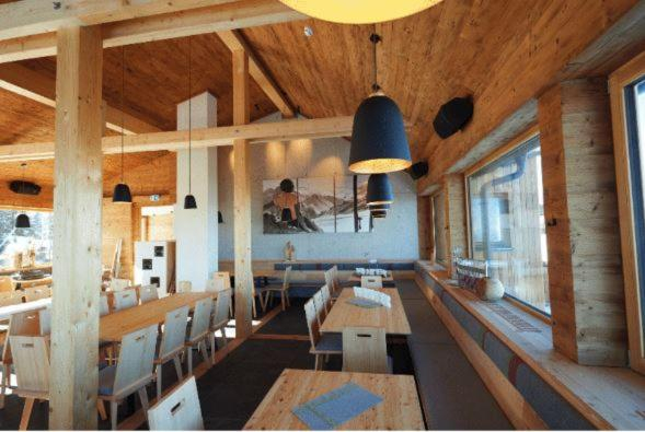 Food & Drinks 3, Krummholzhutte, Liezen