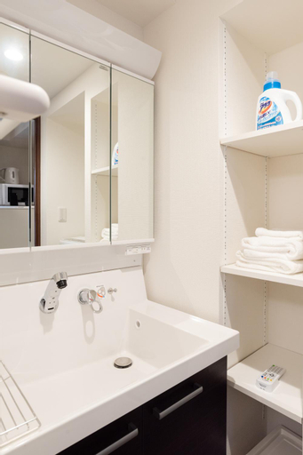 Bathroom 7